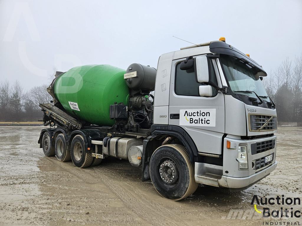 Volvo FM9 Concrete trucks