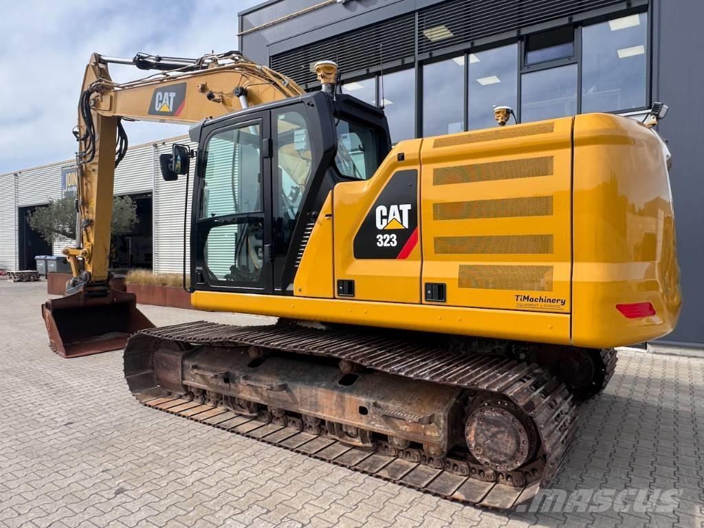 CAT 323 Crawler excavators