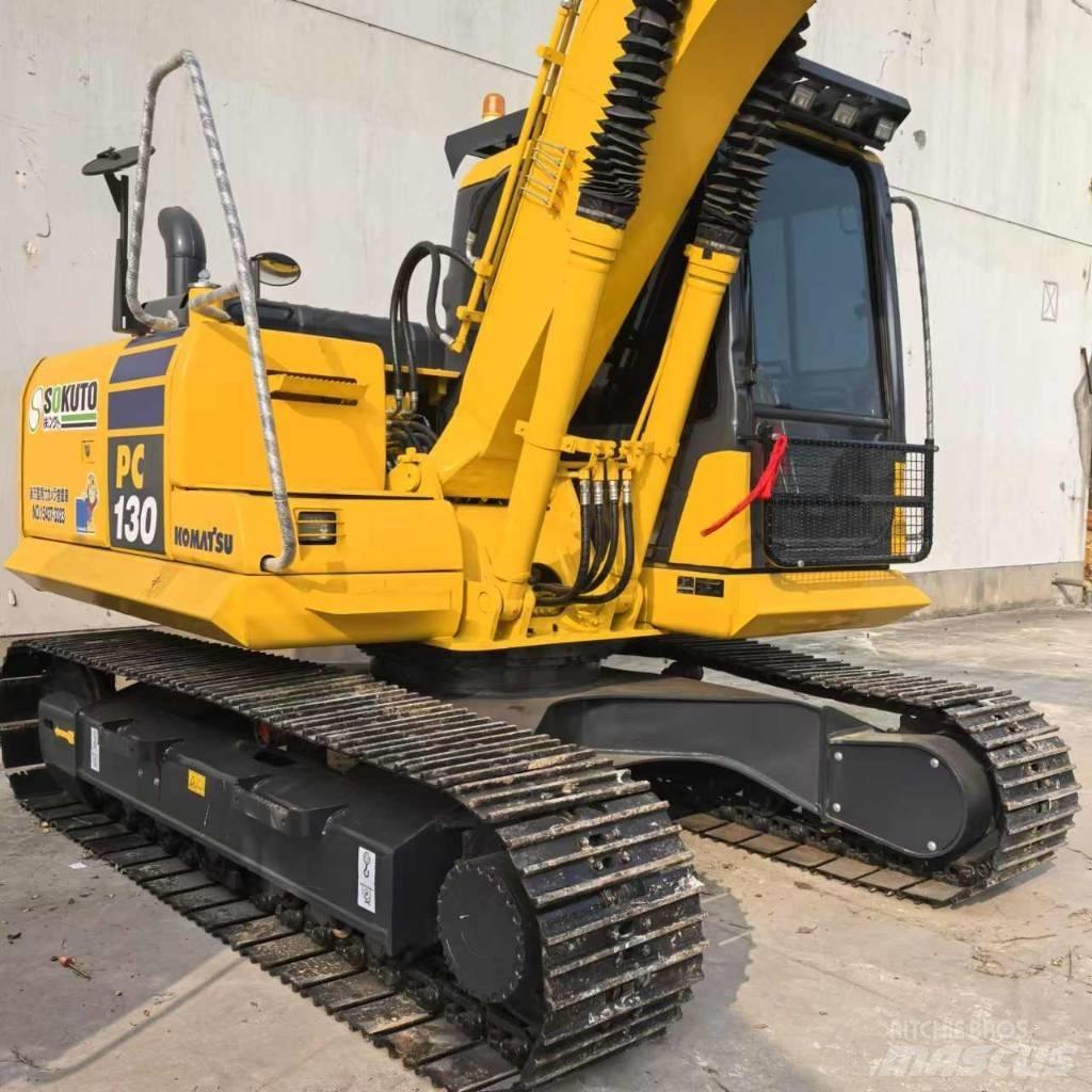 Komatsu PC 130 Midi excavators  7t - 12t