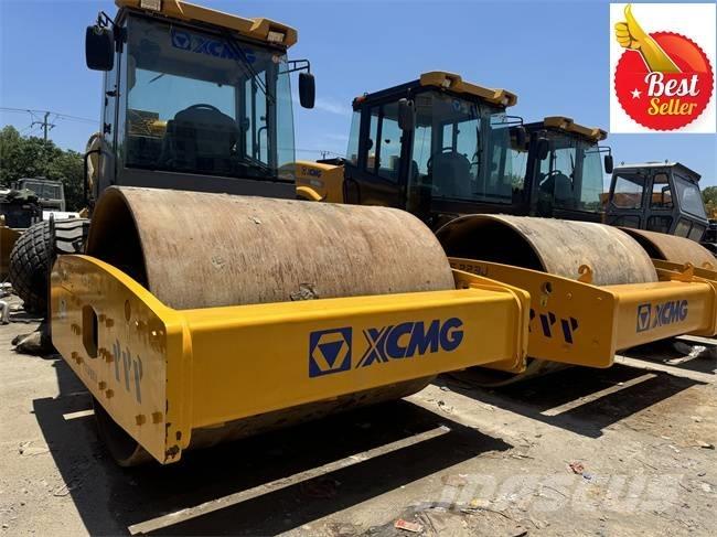 XCMG XS 223 J Single drum rollers