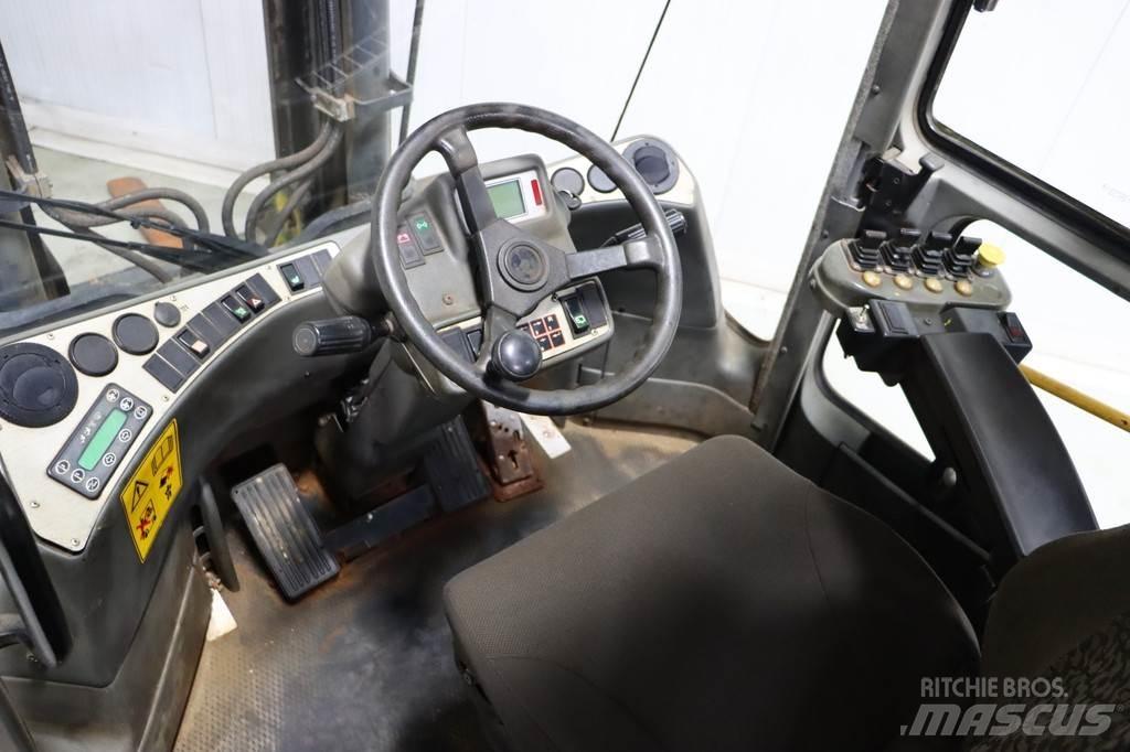 Kalmar DCE80-6 Diesel trucks