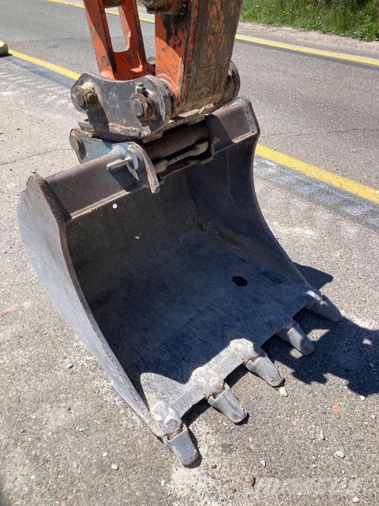 Doosan DX 85 R-3 Midi excavators  7t - 12t