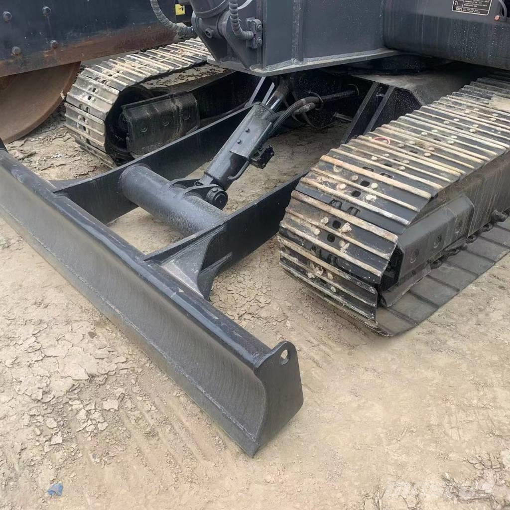Doosan DX60 Midi excavators  7t - 12t