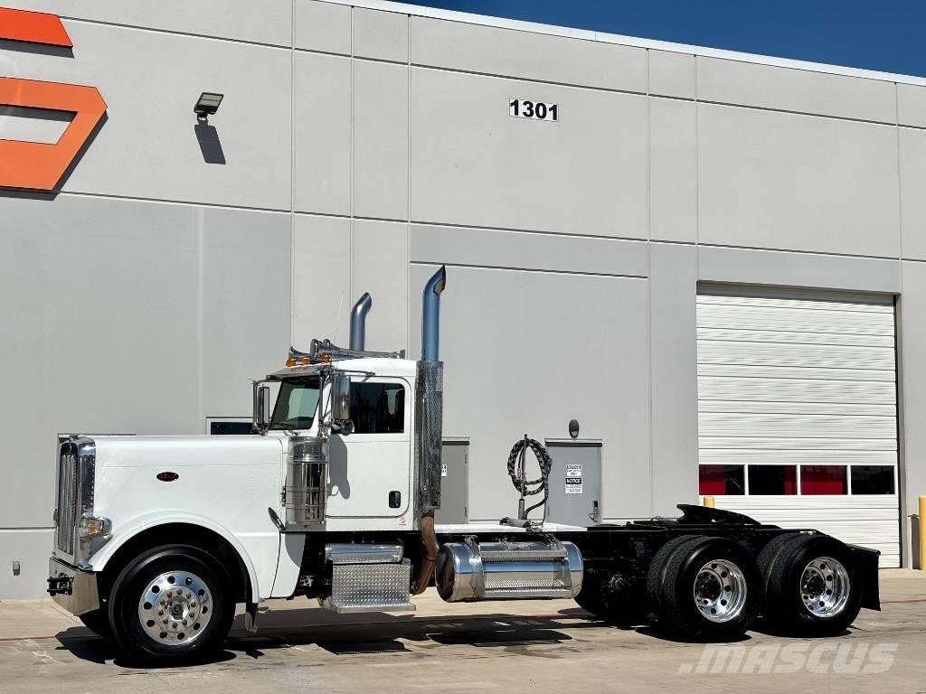 Peterbilt 389 Tractor Units
