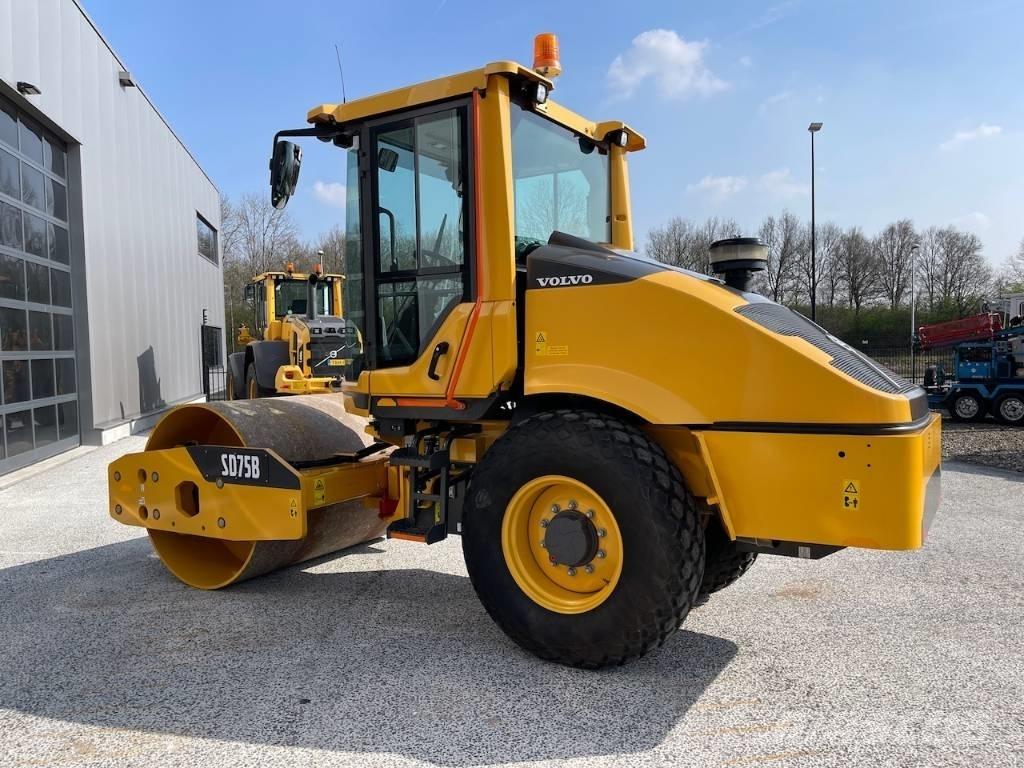 Volvo SD 75 B Single drum rollers