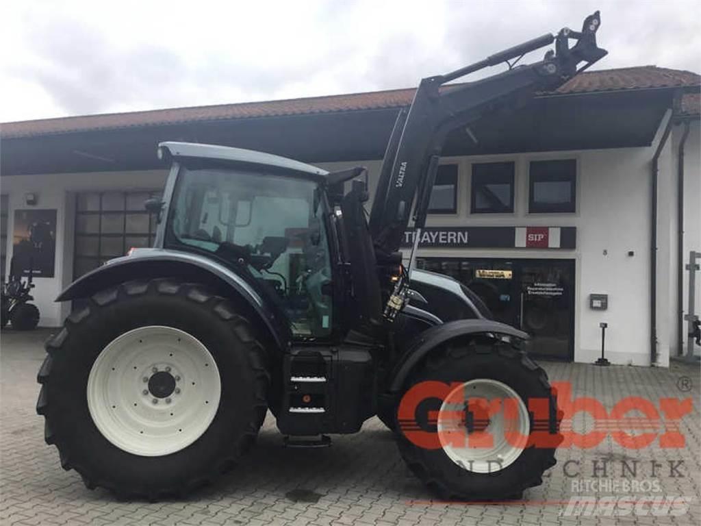 Valtra N 175 D Tractors