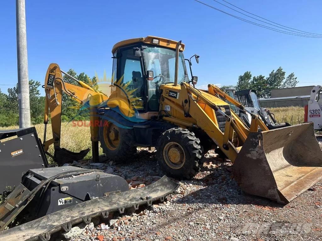 JCB 3 CX Backhoe loaders