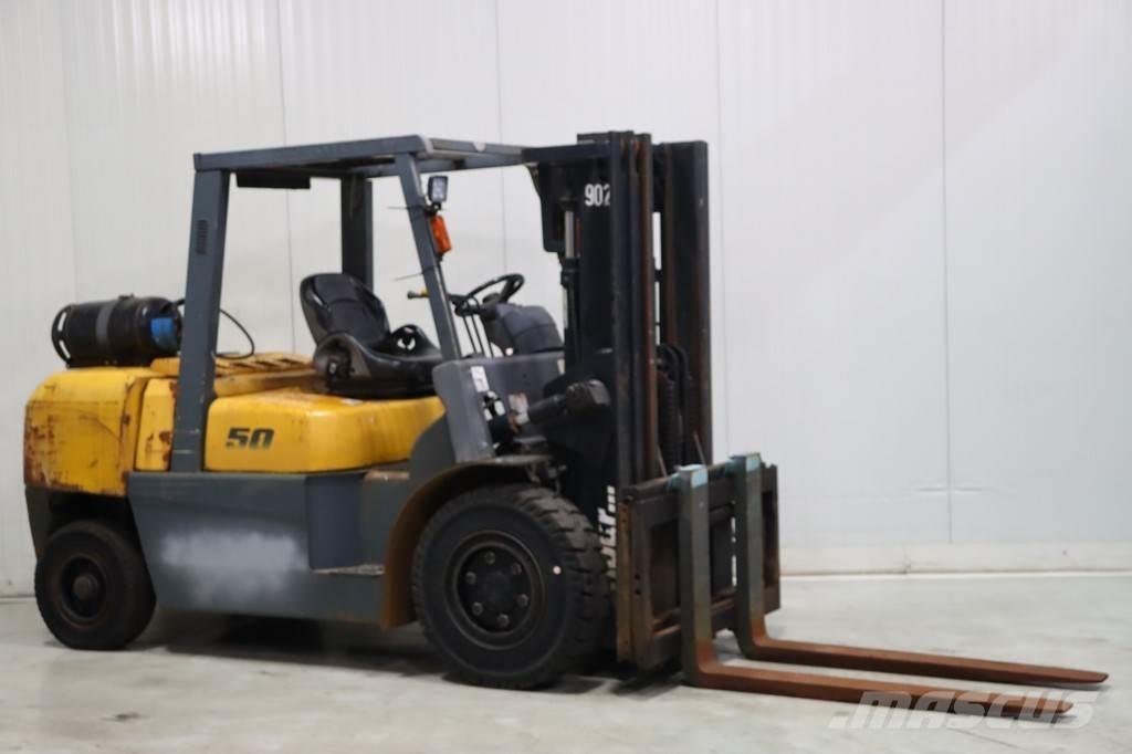 TCM FG50T9 LPG trucks