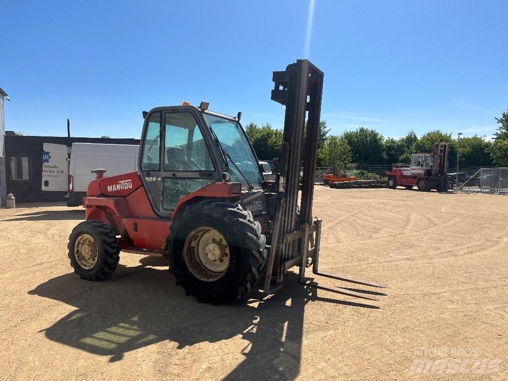 Manitou M 26.4 Rough terrain trucks