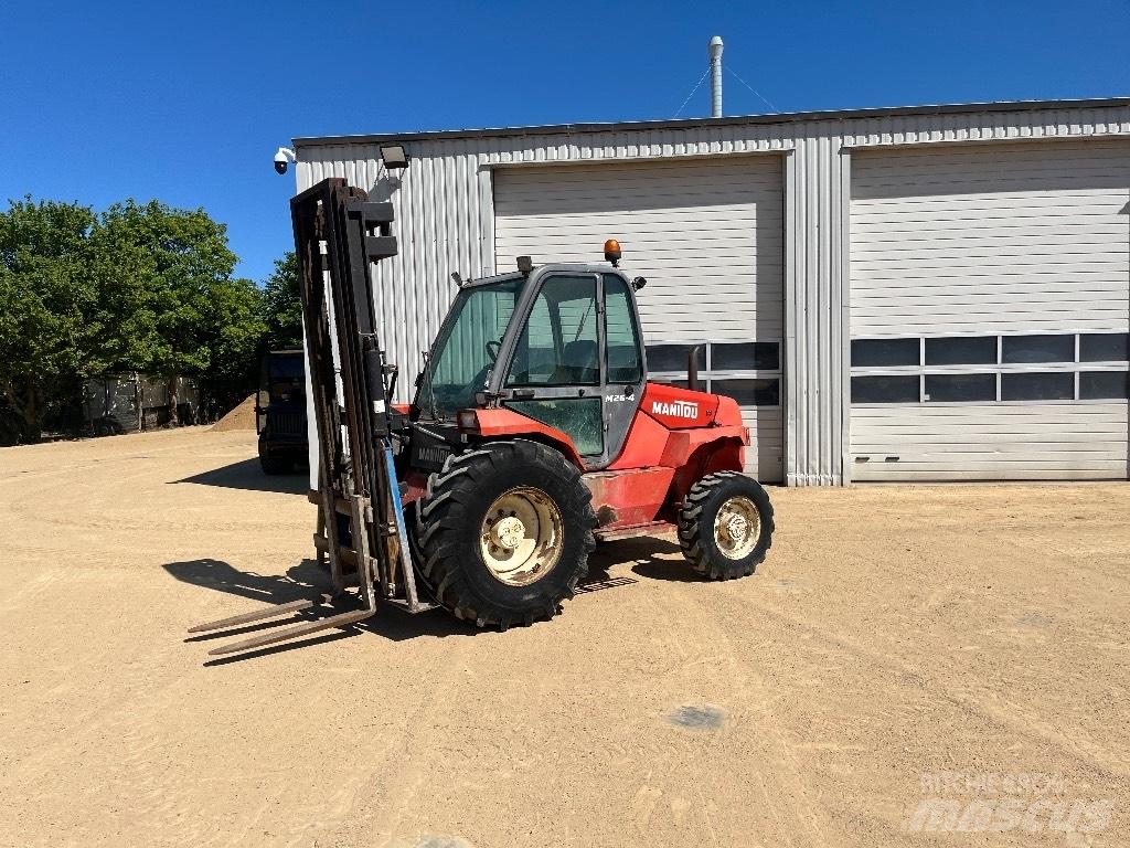 Manitou M 26.4 Rough terrain trucks