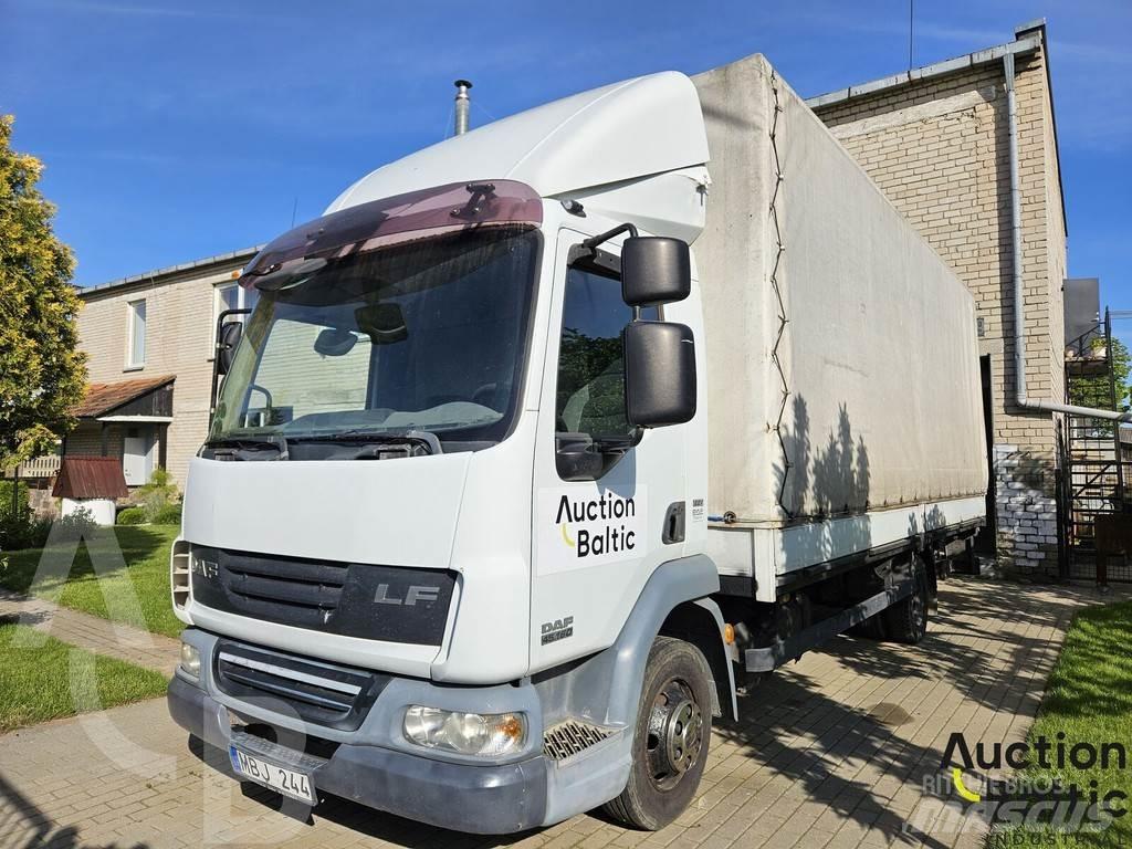 DAF 45.160 Curtainsider trucks
