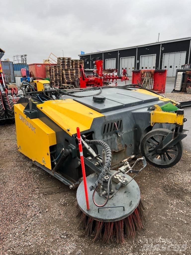 Stark 2500 Sweepers