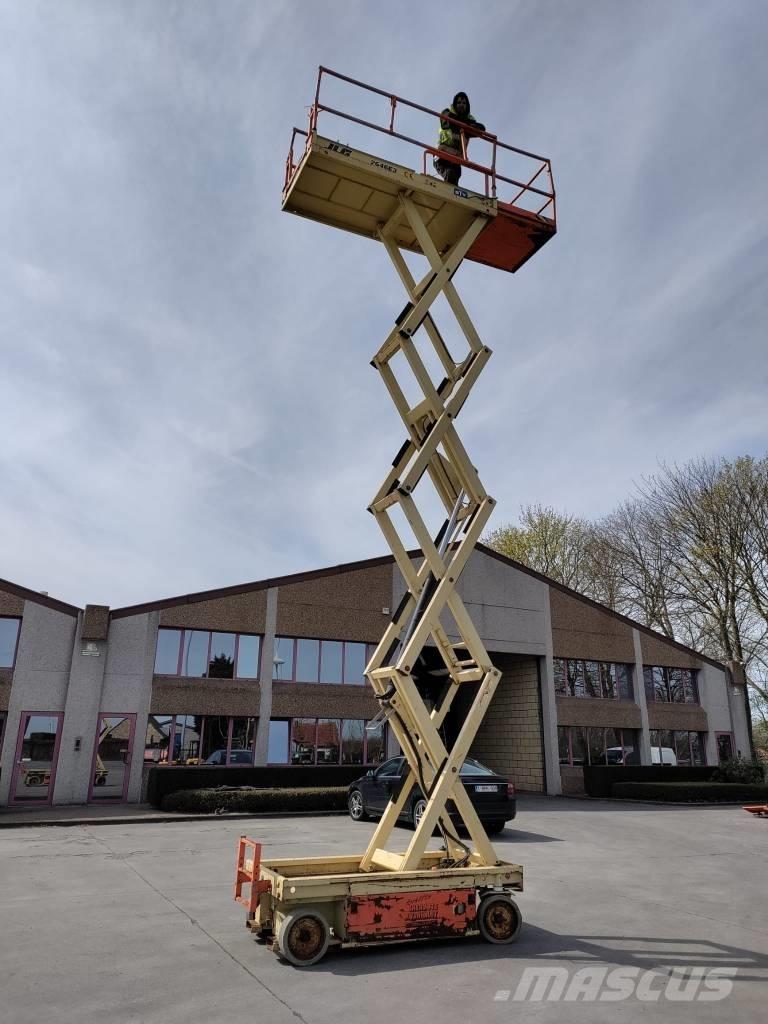 JLG 2646 E 3 Scissor lifts