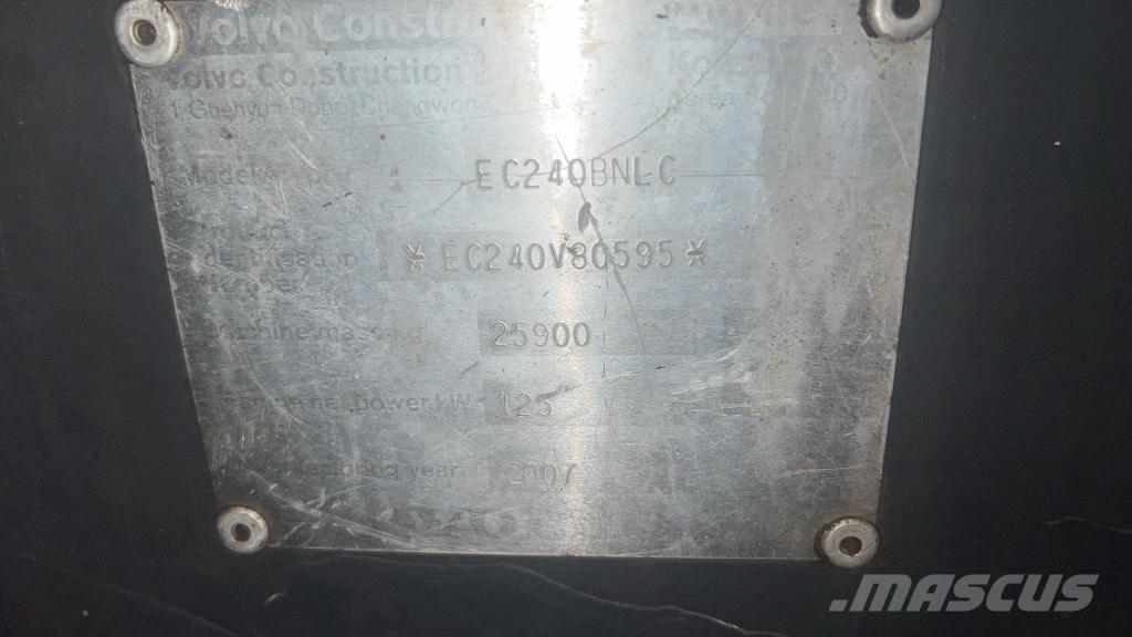 Volvo EC 240 B N LC Engines