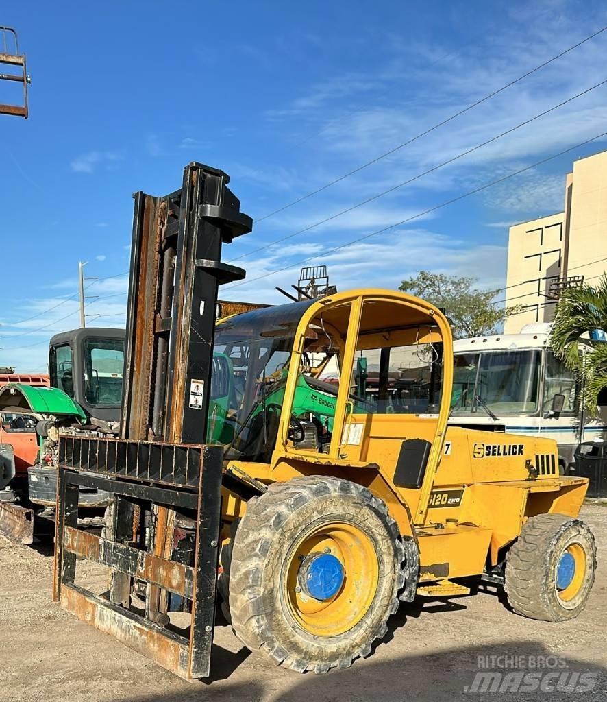JCB S120 Rough terrain trucks