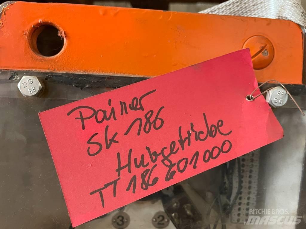 Peiner SK 186 Engines