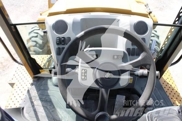 CAT 416F2 Backhoe loaders