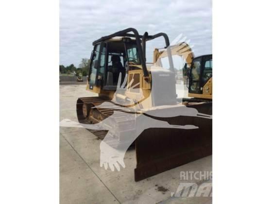 CAT D6K LGP Crawler dozers