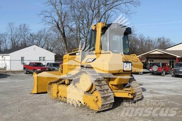 CAT D6N XL Crawler dozers