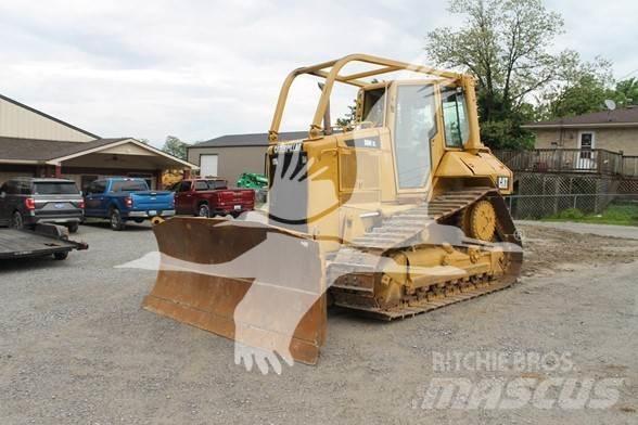 CAT D6N XL Crawler dozers
