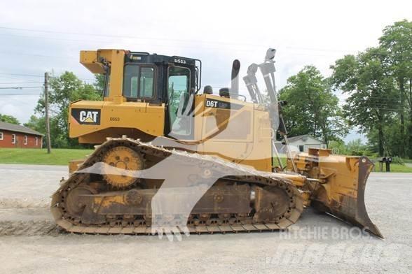CAT D6T LGP Crawler dozers