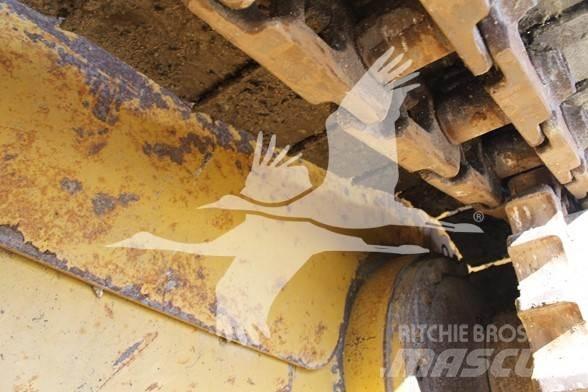 CAT D6T XL Crawler dozers