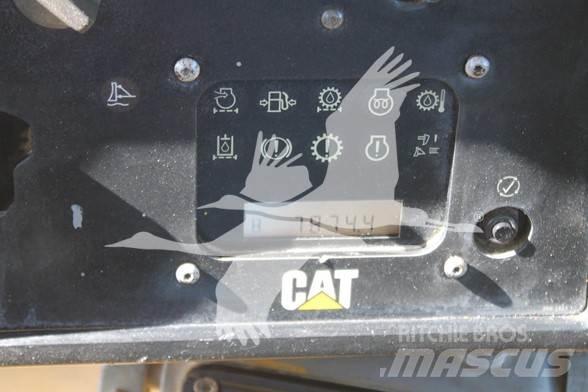 CAT D6T XL Crawler dozers
