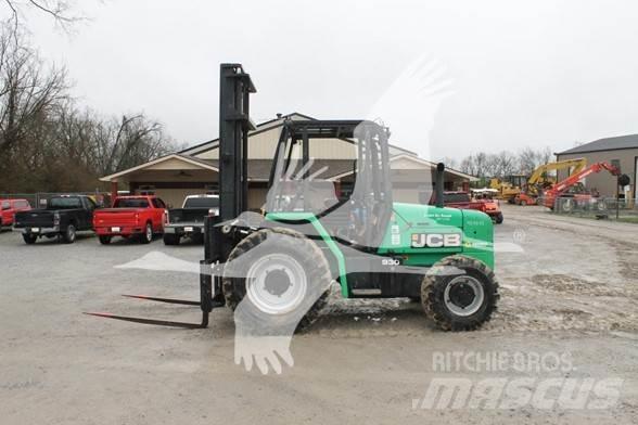 JCB 930 Rough terrain trucks