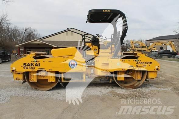 Sakai SW884 Single drum rollers
