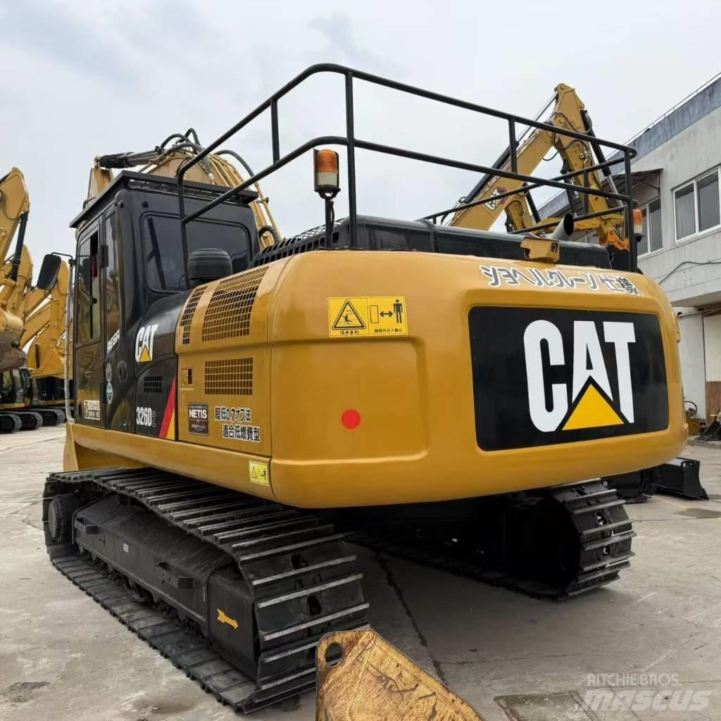 CAT 326D2 Midi excavators  7t - 12t
