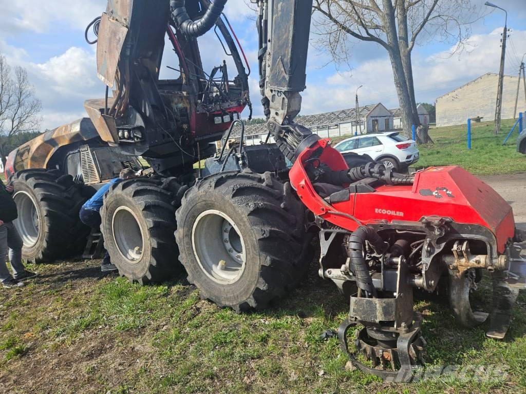Komatsu C 144 Harvesters
