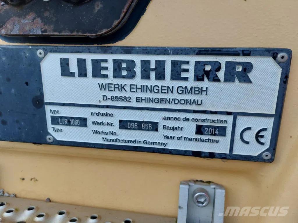 Liebherr LTR1060 Tracked cranes
