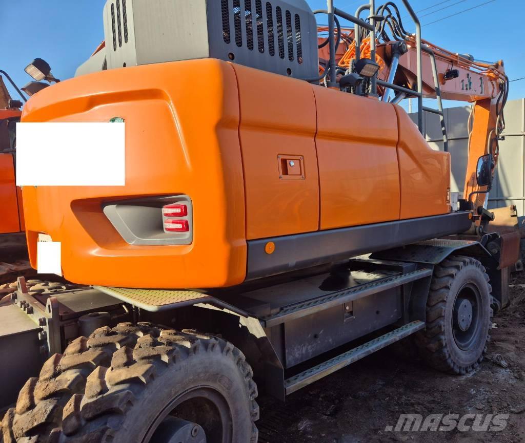 Doosan DX 170 W Wheeled excavators