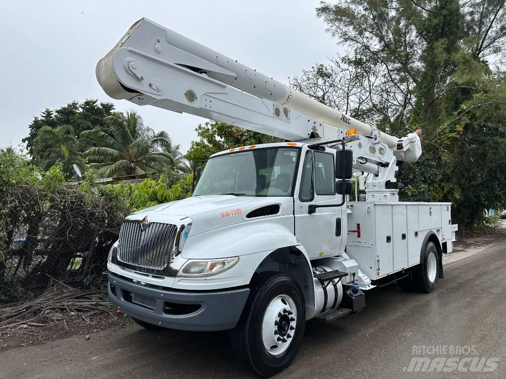 International 4300 Truck & Van mounted aerial platforms