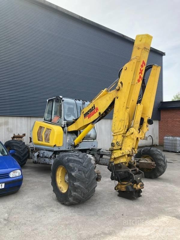 Menzi Muck A 91 Special excavators