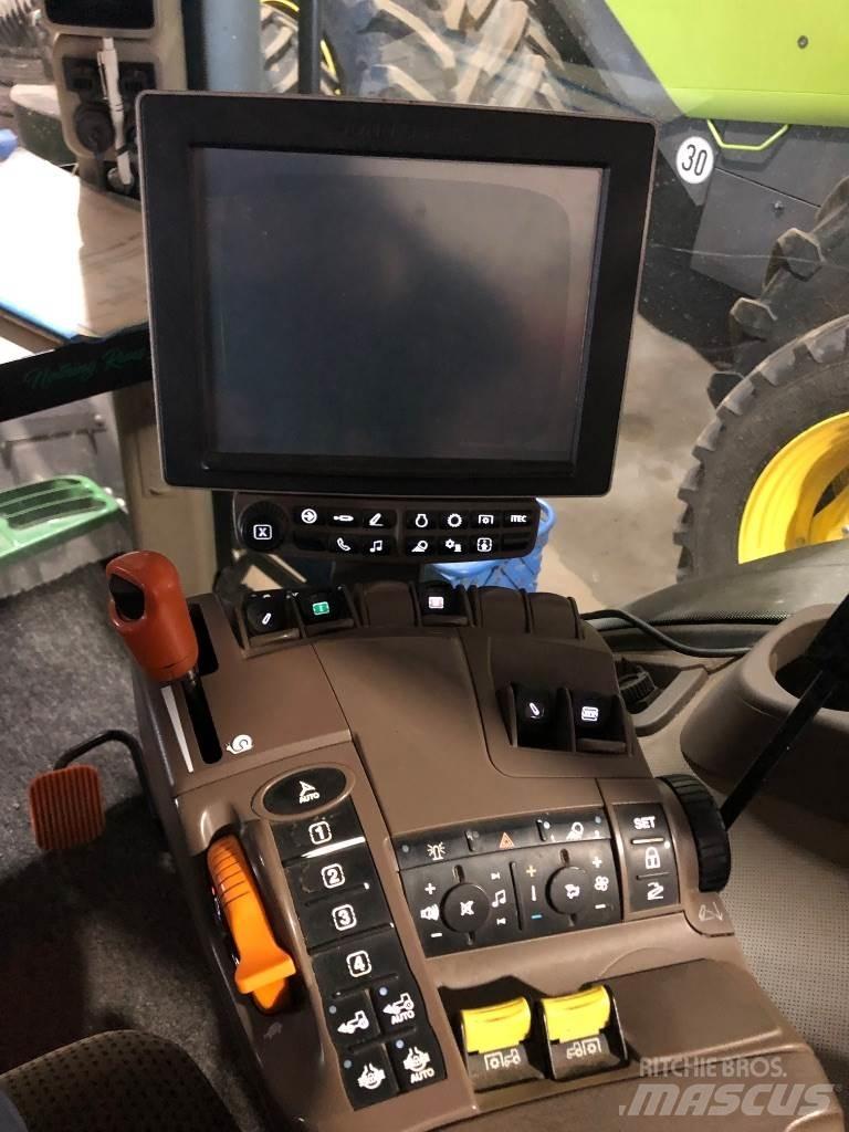 John Deere 7230 R Tractors