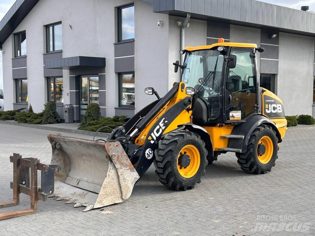 JCB 409 AGRI Wheel loaders