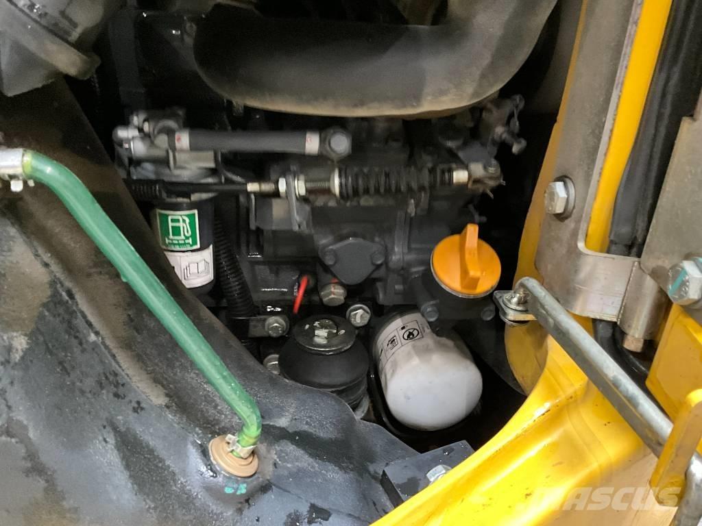 Komatsu PC 14 R-3HS Mini excavators < 7t (Mini diggers)