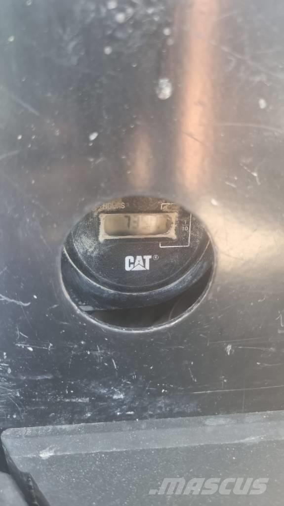 CAT 305.5 Mini excavators < 7t (Mini diggers)