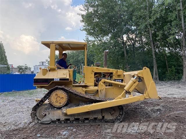 CAT D5H Crawler dozers
