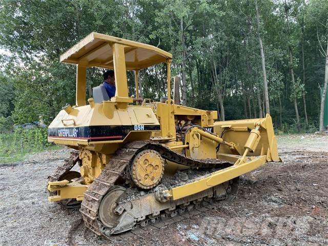 CAT D5H Crawler dozers