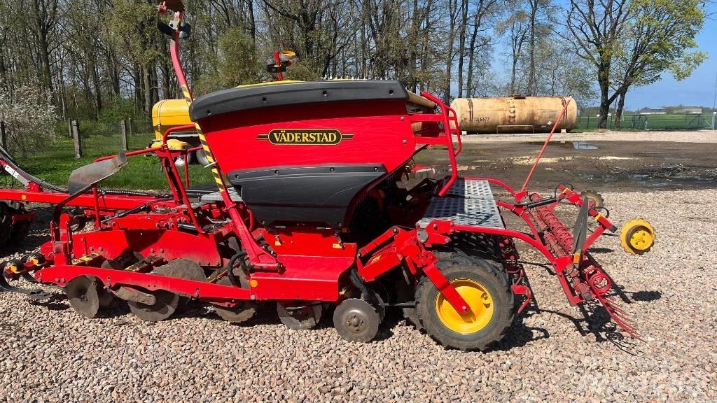 Väderstad Rapid400C Combination drills