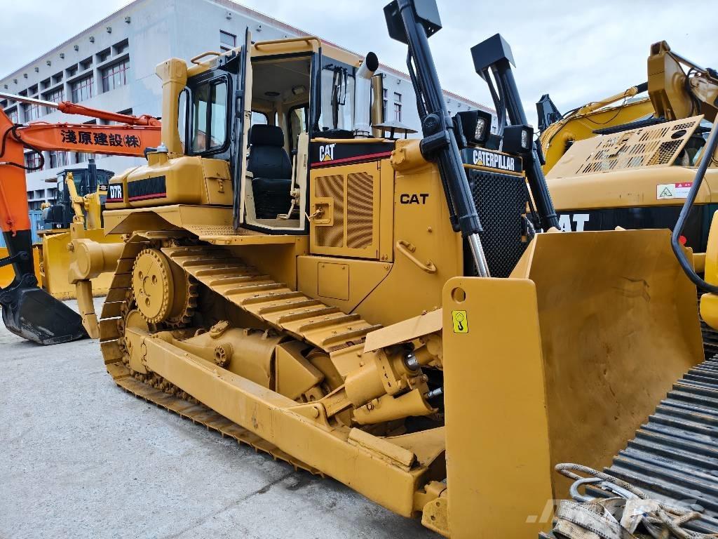 CAT D 7 R Crawler dozers
