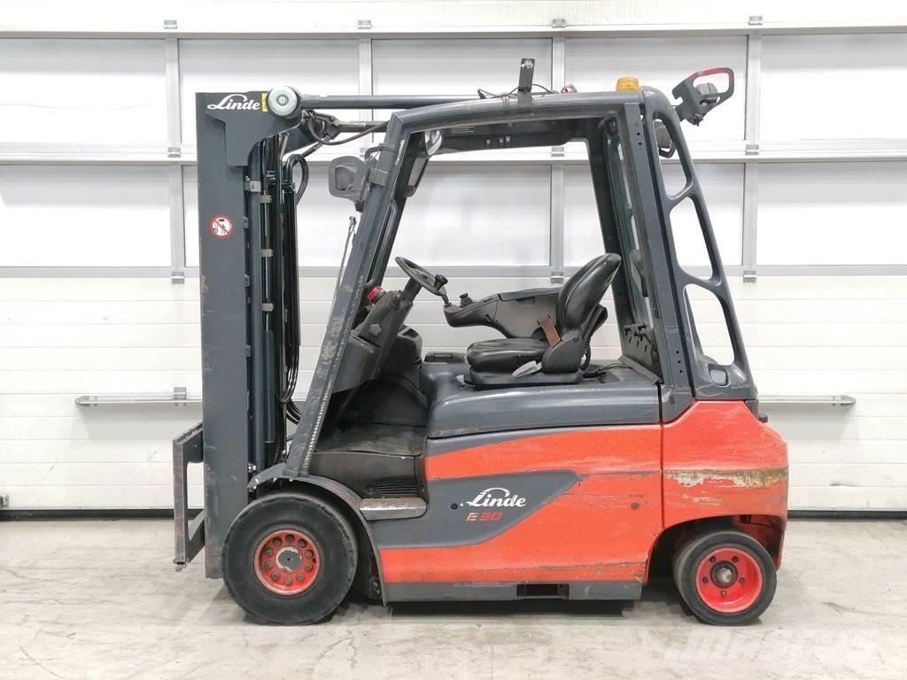 Linde E30-01 Electric forklift trucks