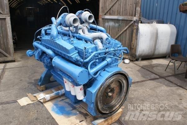 Cummins VTA 28 Engines