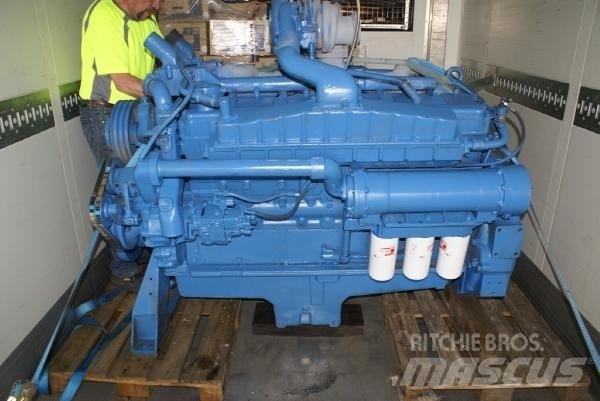 Cummins VTA 28 Engines