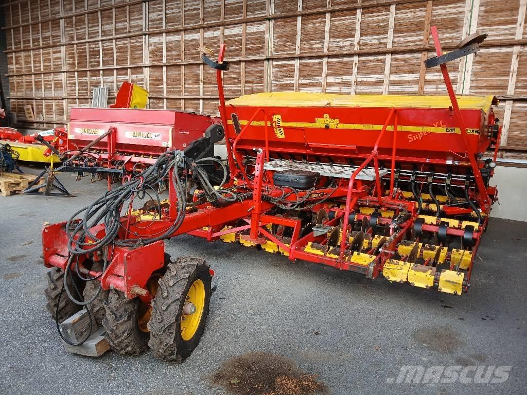 Väderstad Rapid400C Combination drills