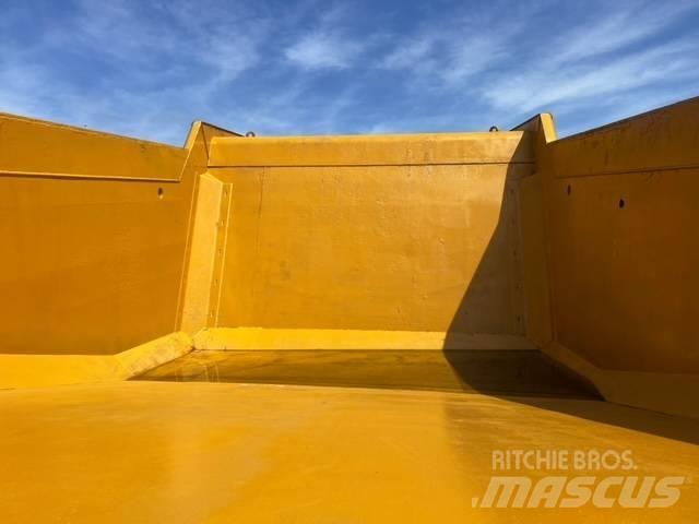 CAT 773 Coal Body Construction - Others