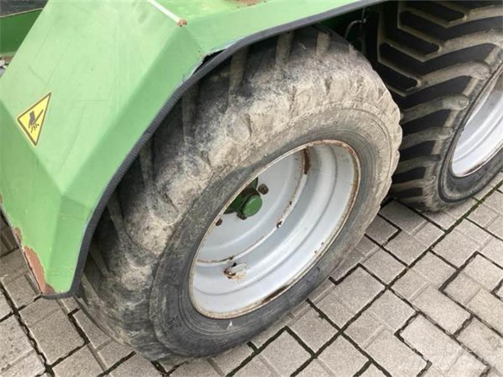 Krone CP 1500 MC Round balers