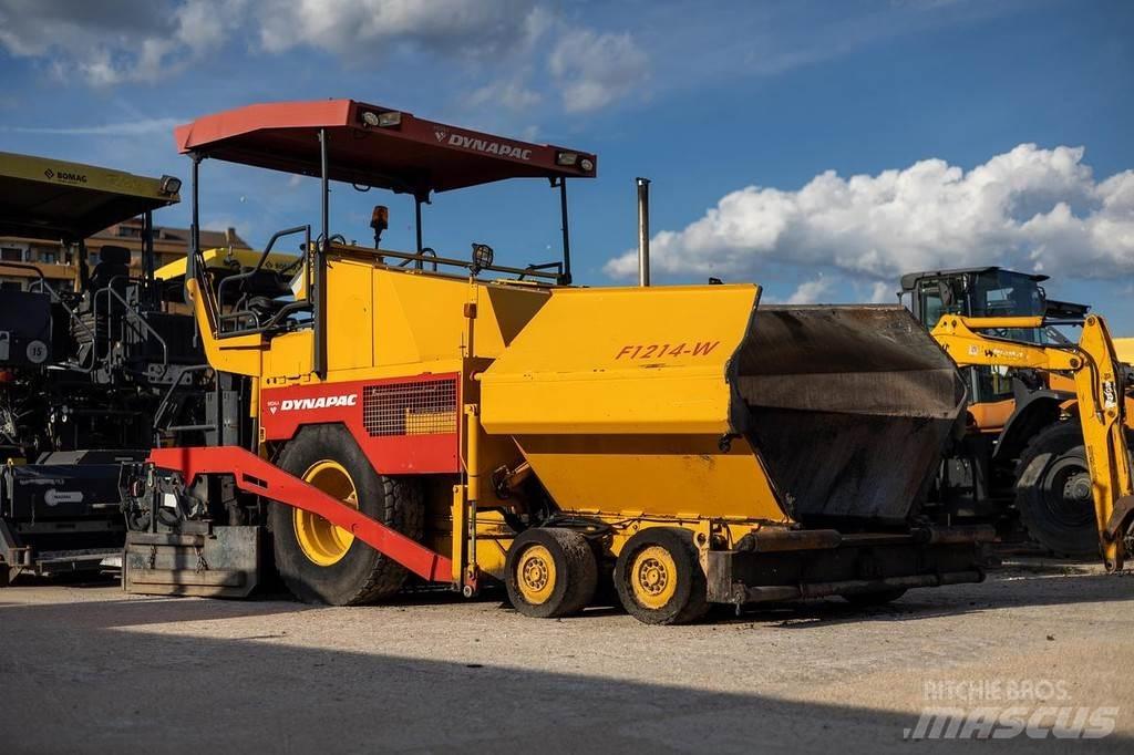 Dynapac F121-4W Asphalt pavers